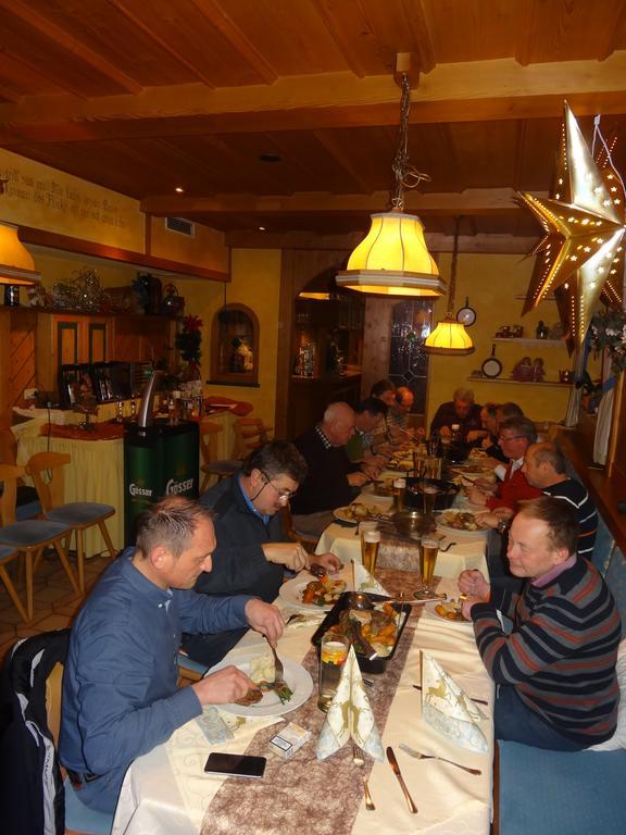Ferienhotel Innviertel Kirchheim im Innkreis Bagian luar foto