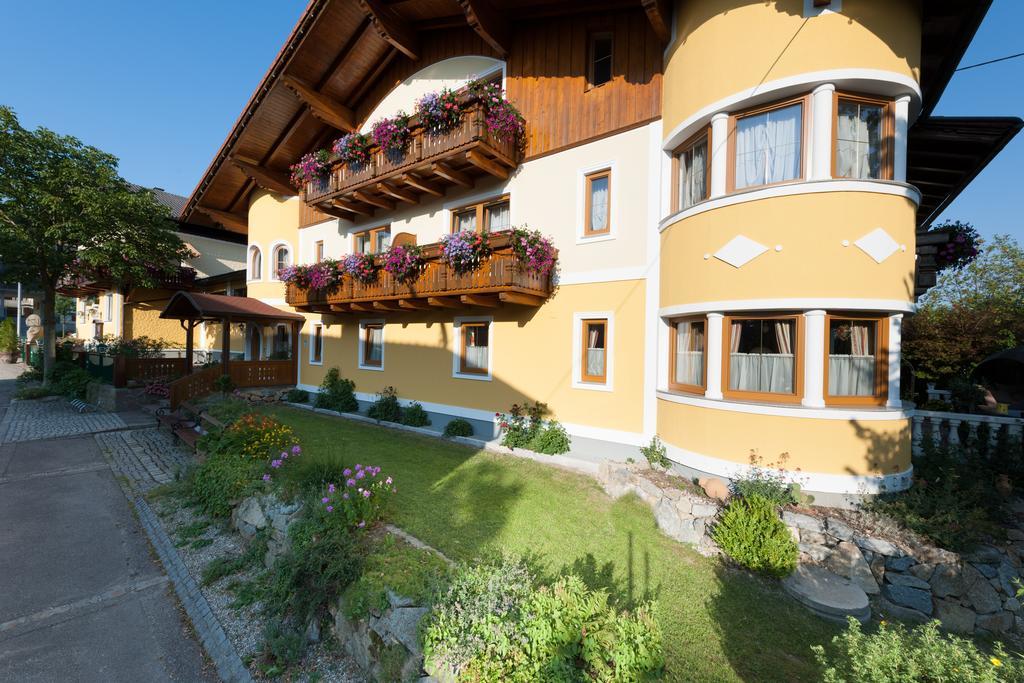 Ferienhotel Innviertel Kirchheim im Innkreis Bagian luar foto